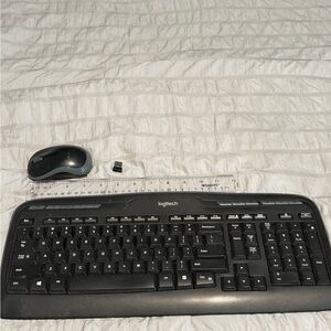 Logitech Black Ergonomic Wireless Keyboard
